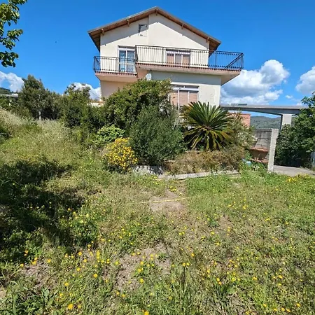 La Casa Di Bet Villa San Lorenzo al Mare Exterior photo